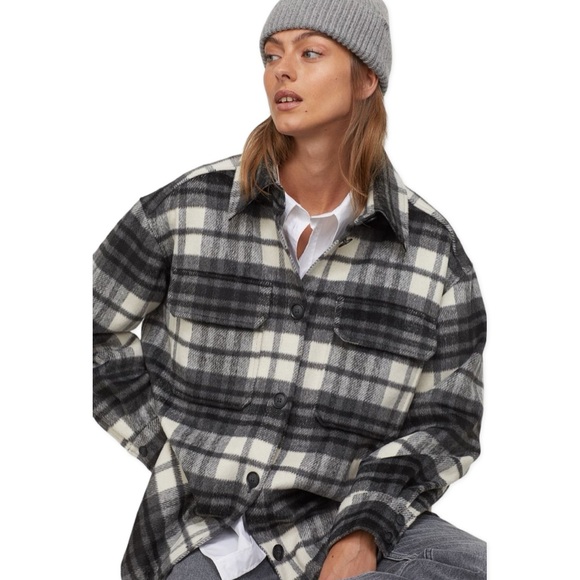 Plaid Shacket - Picture 4 of 7